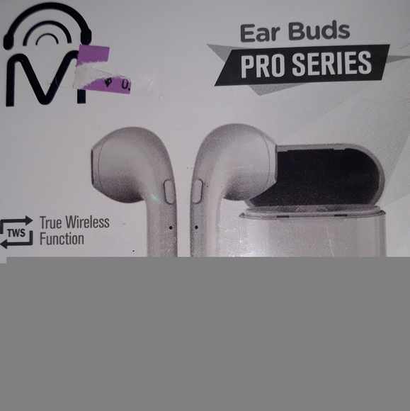 *WIRELESS EAR BUDS - White color with metallic compact charging case AIR … - Picture 5 of 6